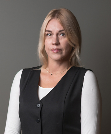 Olena Zykova 